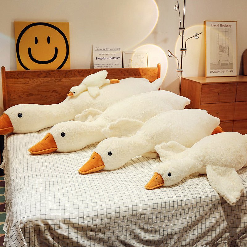 http://42shops.com/cdn/shop/products/big-white-duck-plush-body-pillow-955097.jpg?v=1667204145