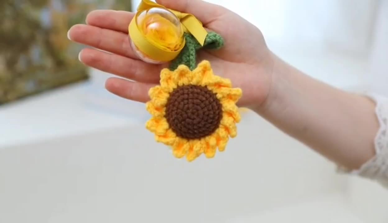 Sunflower Crochet Doll Yellow Gift Box