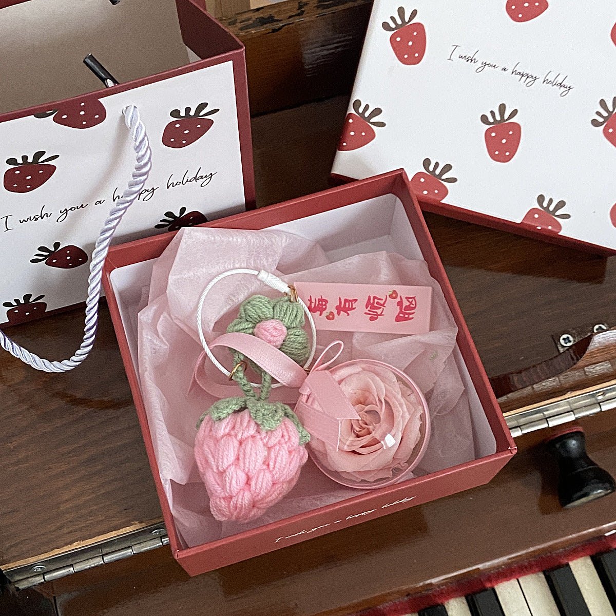 Crochet Doll Strawberry Eternal Flower Keychain - TOY-ACC-19102 - Yiwuhuazhen - 42shops