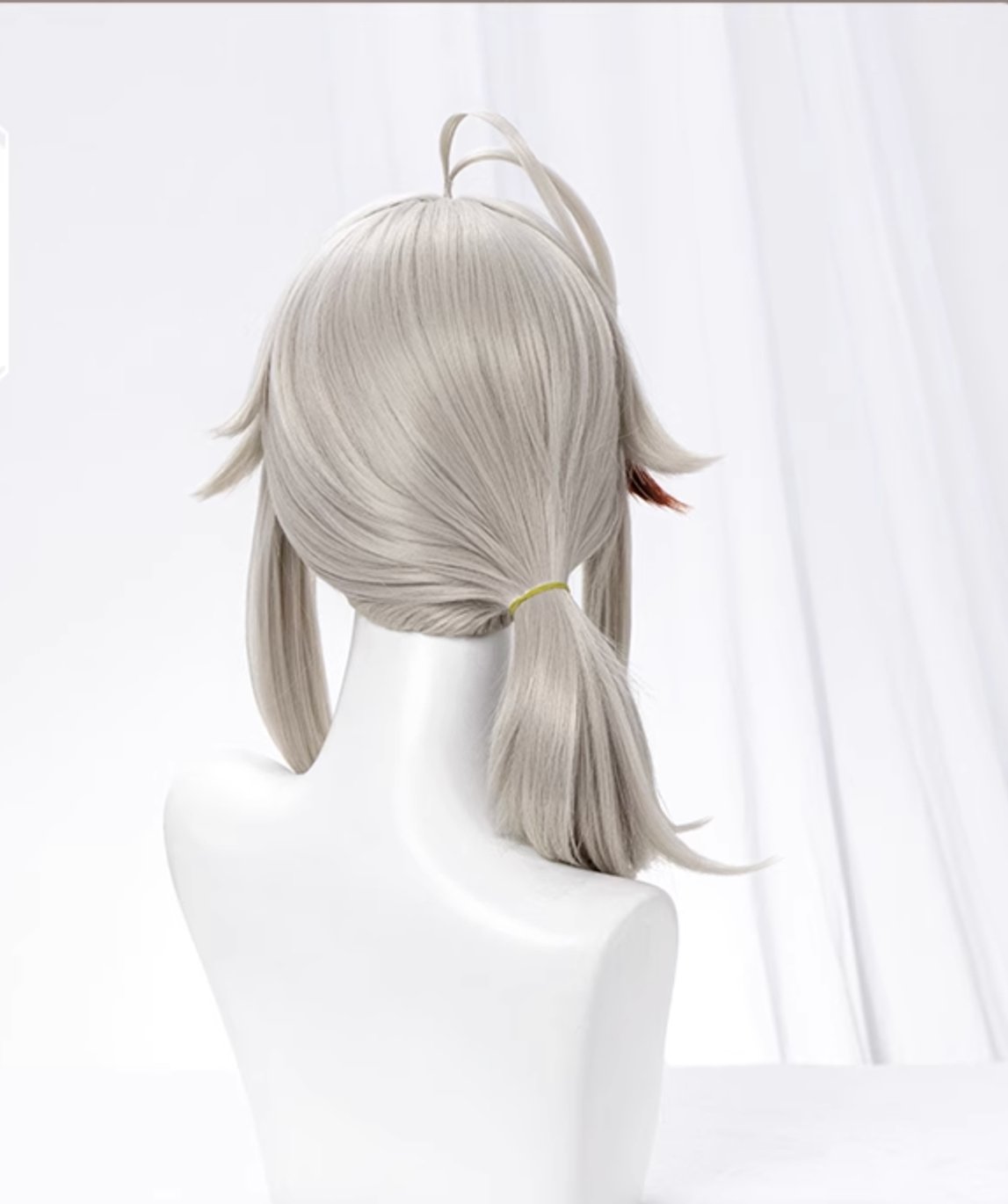 The neck of Kazuha. That side ponytail is definitely on purpose. :  r/Genshin_Impact