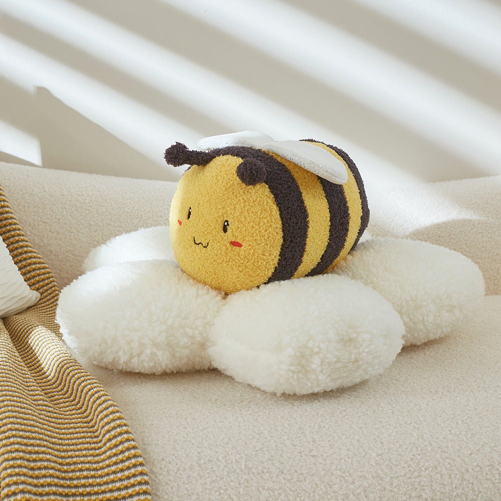 Small Daisy Pillow Bee Plush Toys Pillows - TOY-PLU-42901 - Yangzhoubishiwei - 42shops